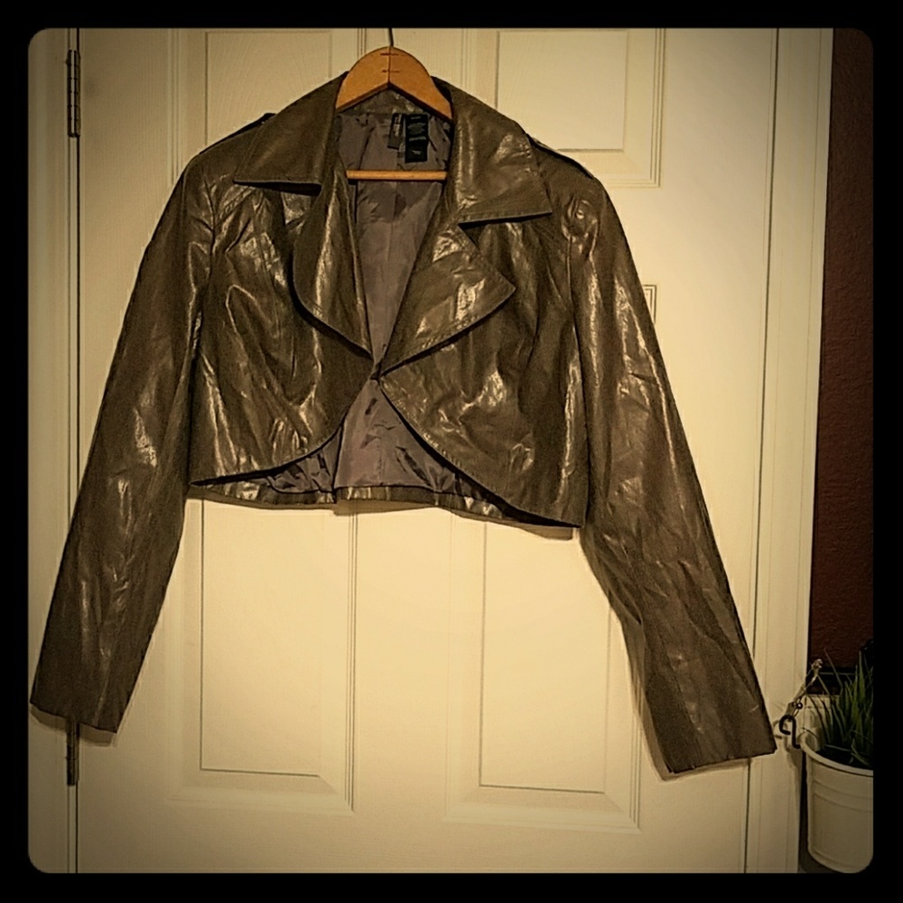 Crop jacket - Picture 1 of 3